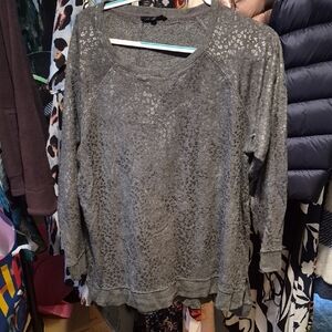 Elegant Gray Women's Sweatshirt